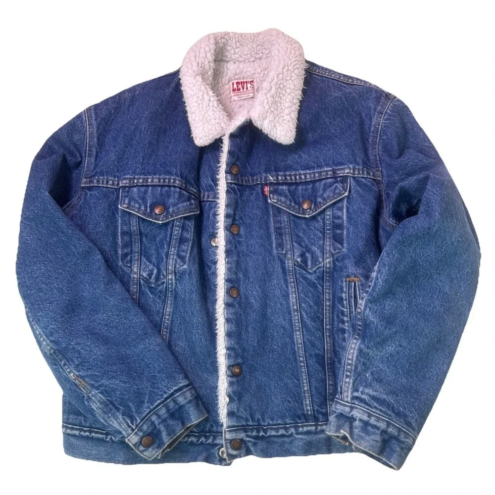 Vintage 80’s Levi’s Denim Sherpa Lined Trucker Jacket men’s size 42